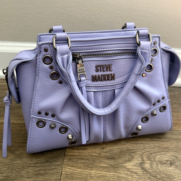 Steve Madden Handbags - NWOT Steve Madden Brhen Digital Lavenda Faux Leather Crossbody Handbag